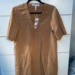BCBG Brown Short Sleeve Dress
